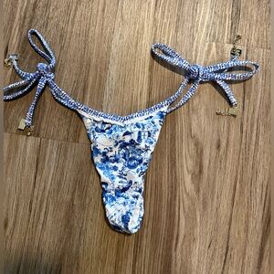Bydee Blue and White Patterned thong Bikini Bottom xs